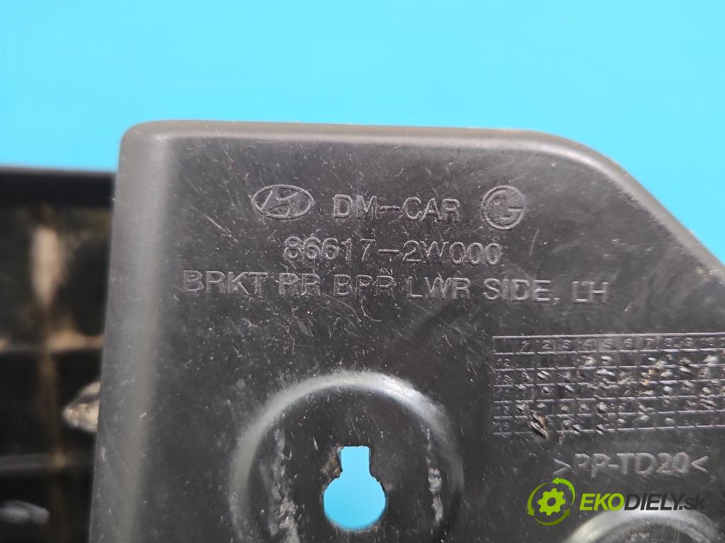 Hyundai Santa Fe III 2012–2018 2.4 GDI 190 hp automatic 140 kW 2359 cm3 5- Upevnění: 86617-2W000