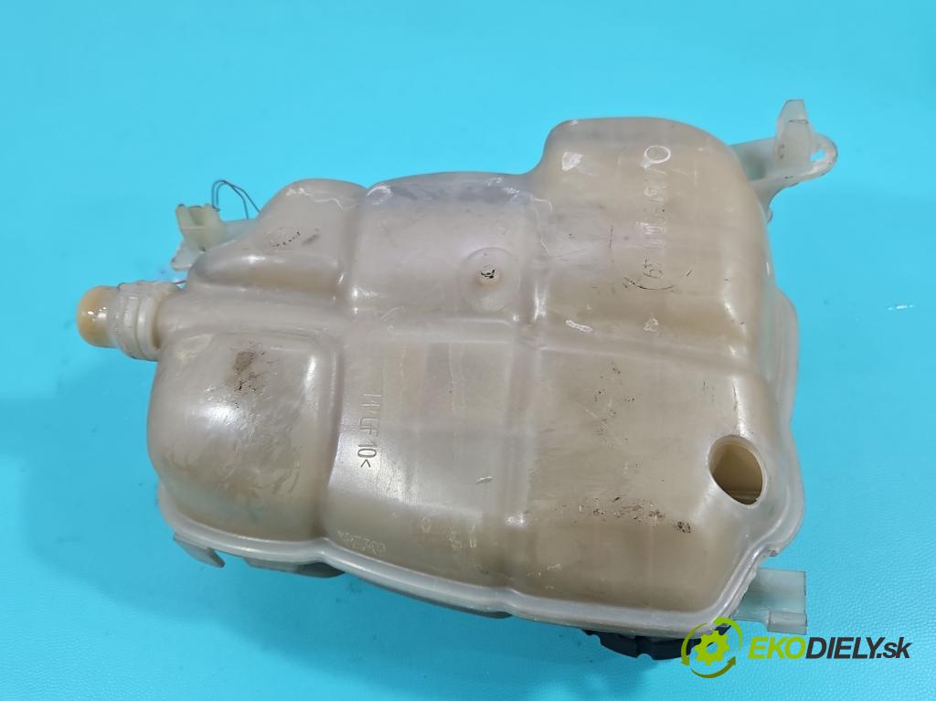 Mercedes A W177 2018- 2.0 T 306KM automatic 225 kW 1991 cm3 4- Nádrž: náhradní: A2475000049