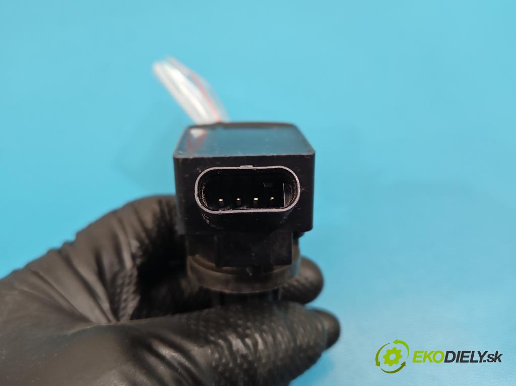 Hyundai Santa Fe III 2012–2018 2.4 GDI 190 HP automatic 140 kW 2359 cm3 5- cievka zapaľovacia 27300-2GGA0 (Zapaľovacia cievka)