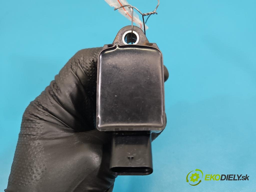 Hyundai Santa Fe III 2012–2018 2.4 GDI 190 HP automatic 140 kW 2359 cm3 5- cievka zapaľovacia 27300-2GGA0 (Zapaľovacia cievka)