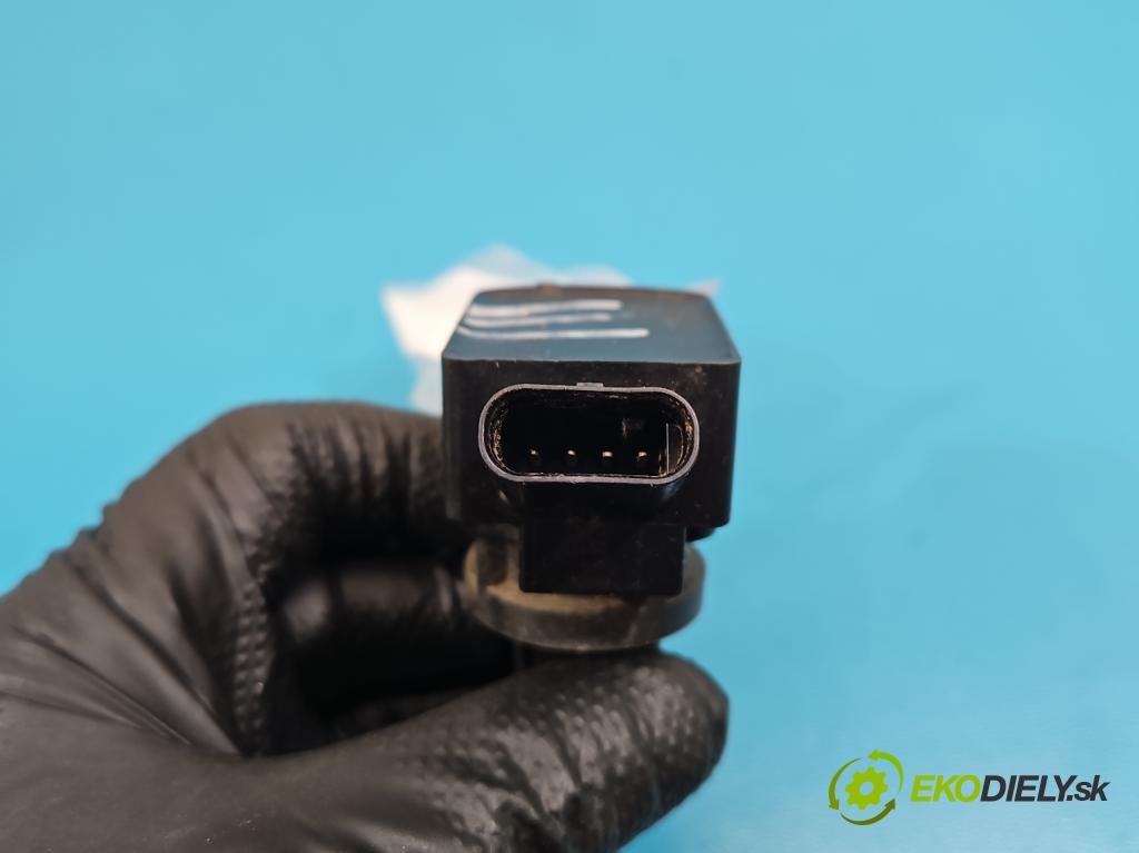 Hyundai Santa Fe III 2012–2018 2.4 GDI 190 HP automatic 140 kW 2359 cm3 5- cievka zapaľovacia 27300-2GGA0 (Zapaľovacia cievka)