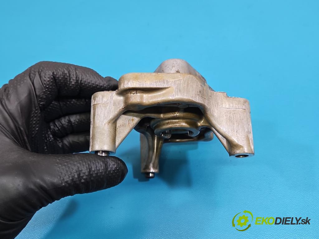 Hyundai Santa Fe III 2012–2018 2.4 GDI 190 hp automatic 140 kW 2359 cm3 5- Upevnění: PH24A0702