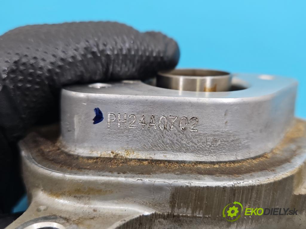 Hyundai Santa Fe III 2012–2018 2.4 GDI 190 hp automatic 140 kW 2359 cm3 5- Upevnění: PH24A0702