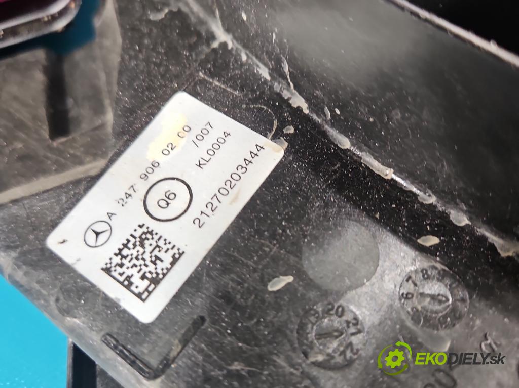 Mercedes A W177 2018- 2.0 T 306KM automatic 225 kW 1991 cm3 4- Ventilátor chladiča A2479060200