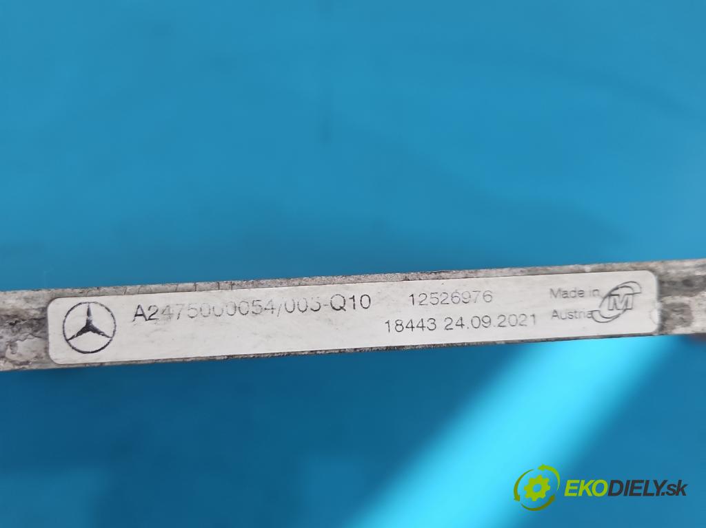 Mercedes A W177 2018- 2.0 T 306KM automatic 225 kW 1991 cm3 4- chladič klimatizácie A2475000054 (Chladič klimatizácie)