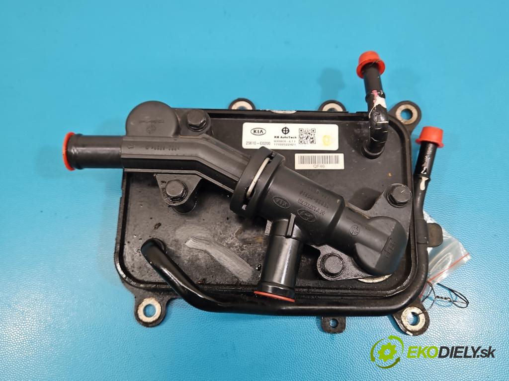 Hyundai Santa Fe III 2012–2018 2.4 GDI 190 hp automatic 140 kW 2359 cm3 5- Chladič olej: 25630-D3000