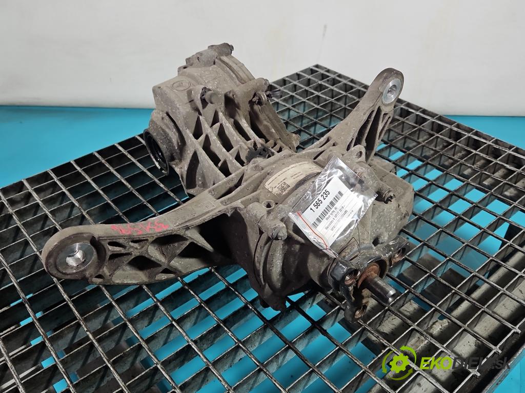 Mercedes A W177 2018- 2.0 T 306KM automatic 225 kW 1991 cm3 4- diferenciál zadní A2473505104