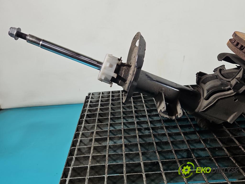 Mercedes A W177 2018- 2.0 T 306KM automatic 225 kW 1991 cm3 4- tlumič přední levý A1773200700 (Klika dveří ostatní)