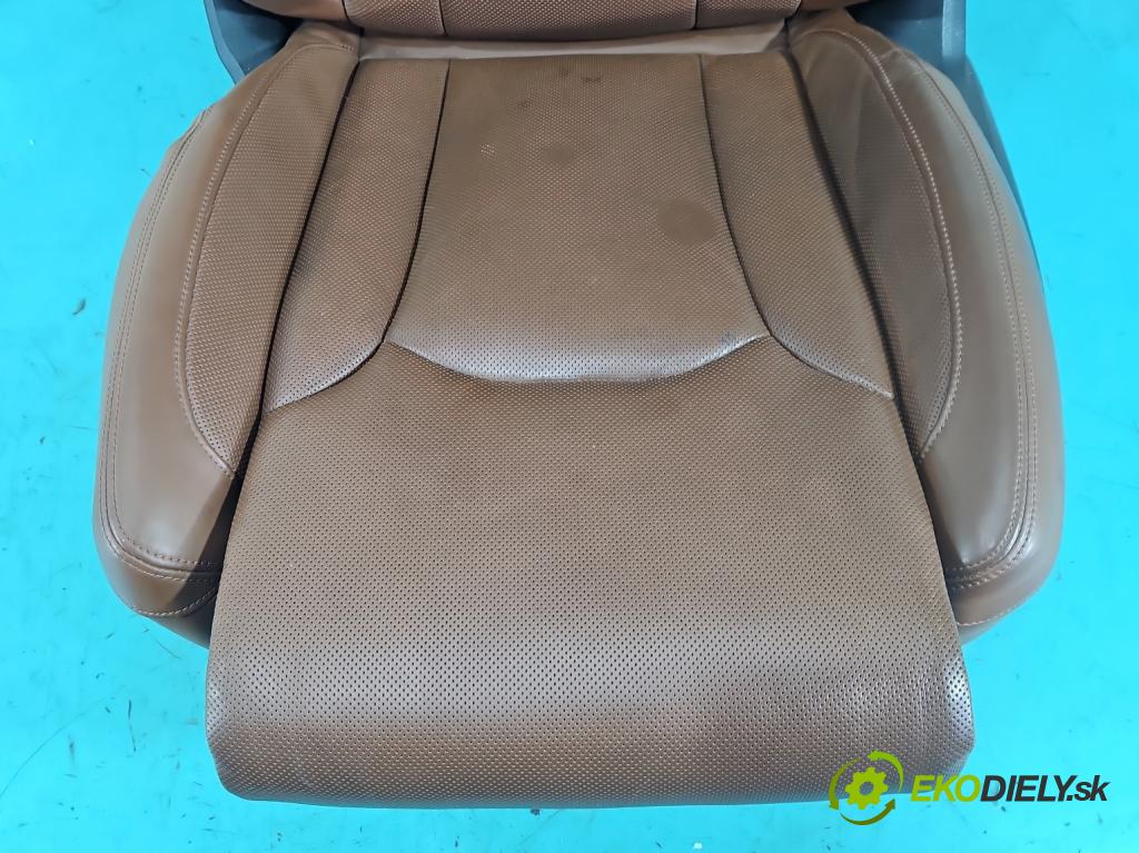 Audi Q7 2015- 3.0 TFSI 333KM: automatic 245 kW 2995 cm3 5- Sedadlo levý  (Sedadlo)