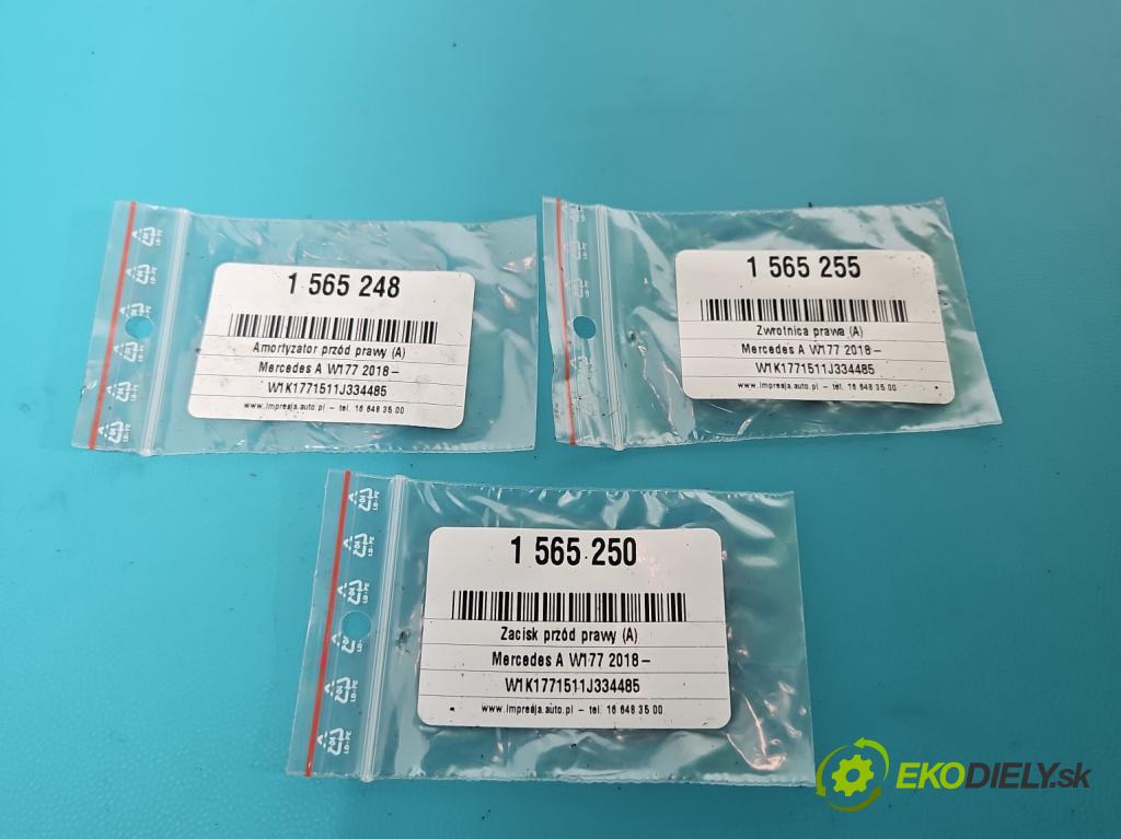 Mercedes A W177 2018- 2.0 T 306KM automatic 225 kW 1991 cm3 4- náboj pravé  (Náboj kola)