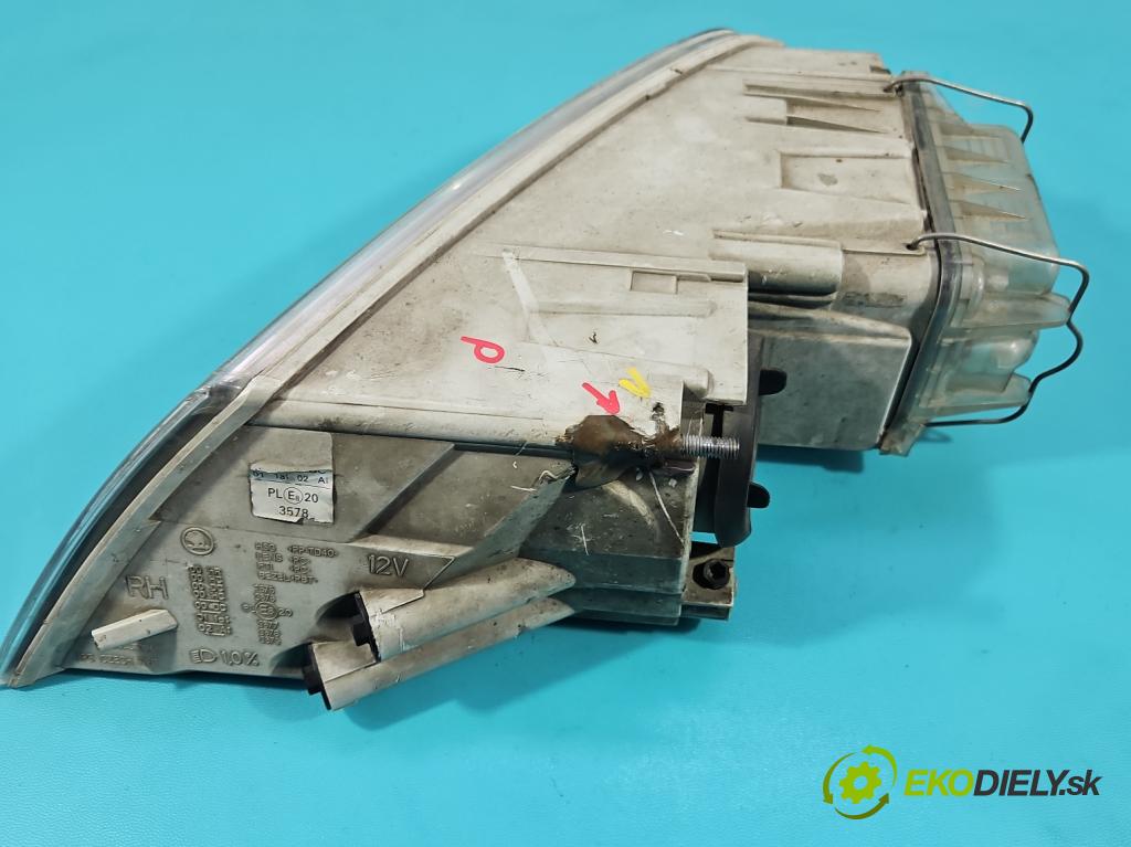 Skoda Octavia II 2004-2013 1.9 tdi 105 HP manual 77 kW 1896 cm3 5- Reflektor: pravý  (Svetlo predné pravé)