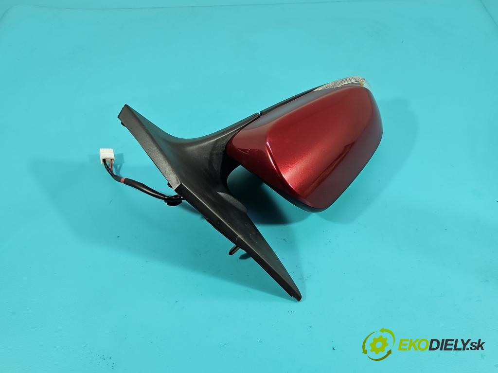 Toyota Corolla E16/E18  2013-2019 1.6 16V 132  HP manual 97 kW 1598 cm3 4- zrkadlo pravé  (Kľučka dverí ostatné)