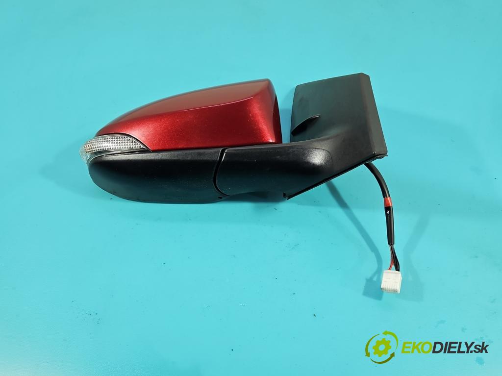 Toyota Corolla E16/E18  2013-2019 1.6 16V 132  HP manual 97 kW 1598 cm3 4- zrkadlo pravé  (Kľučka dverí ostatné)