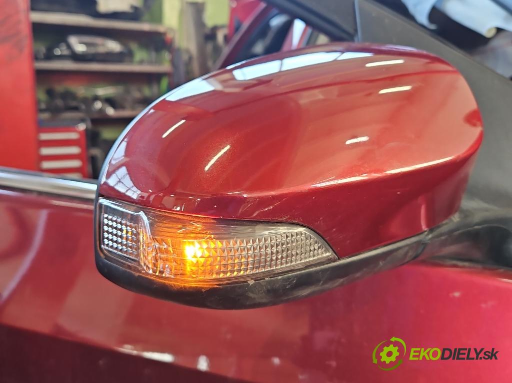 Toyota Corolla E16/E18  2013-2019 1.6 16V 132  HP manual 97 kW 1598 cm3 4- zrkadlo pravé  (Kľučka dverí ostatné)