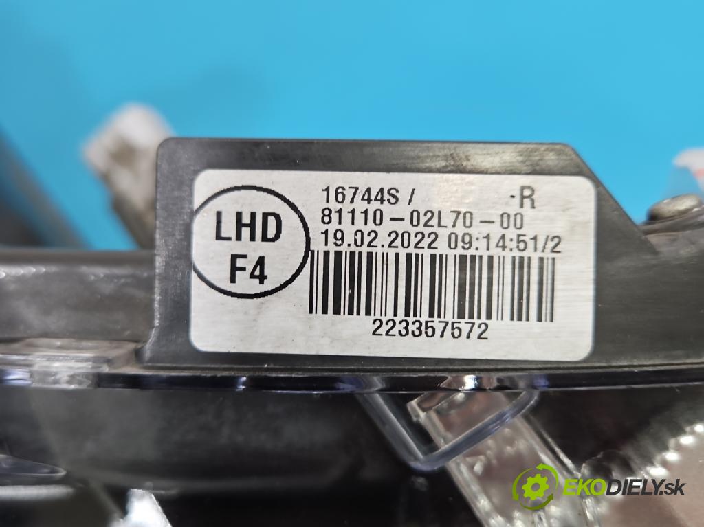 Toyota Corolla E16/E18  2013-2019 1.6 16V 132  HP manual 97 kW 1598 cm3 4- Reflektor: pravý 223357572 (Svetlo predné pravé)