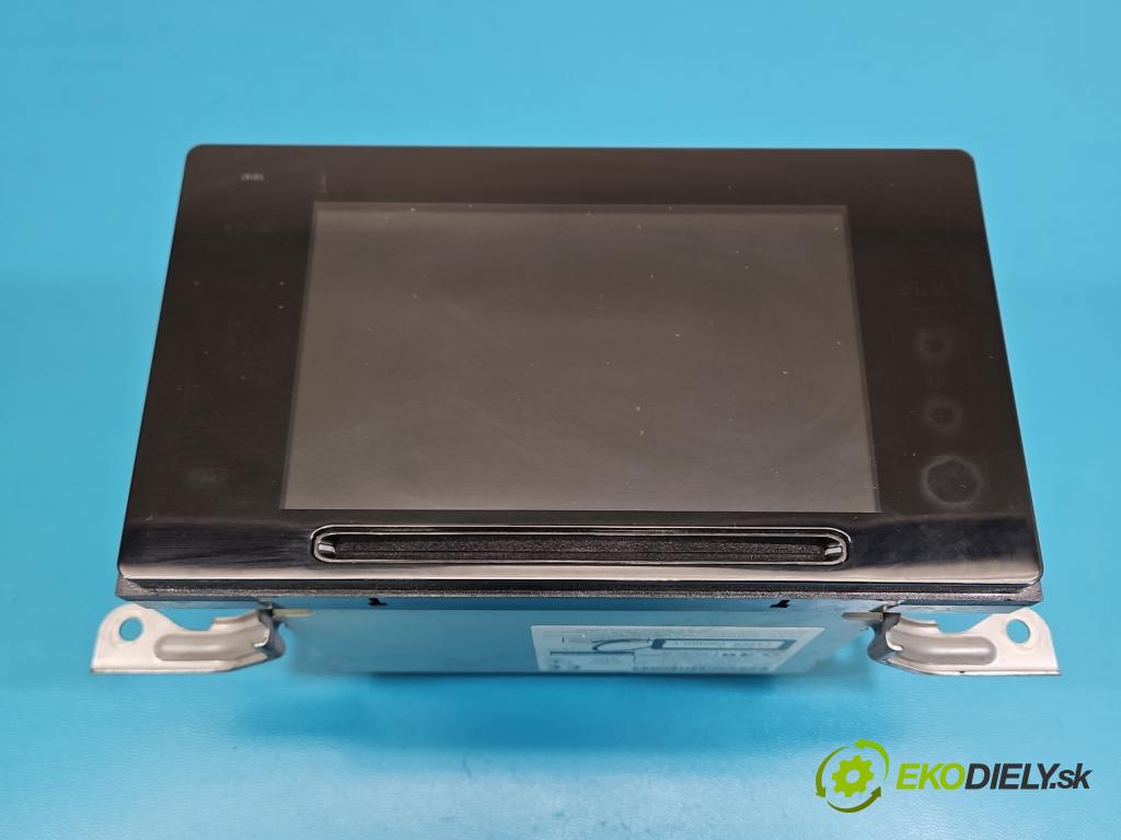 Toyota Corolla E16/E18  2013-2019 1.6 16V 132  HP manual 97 kW 1598 cm3 4- Radio originál 86140-02480