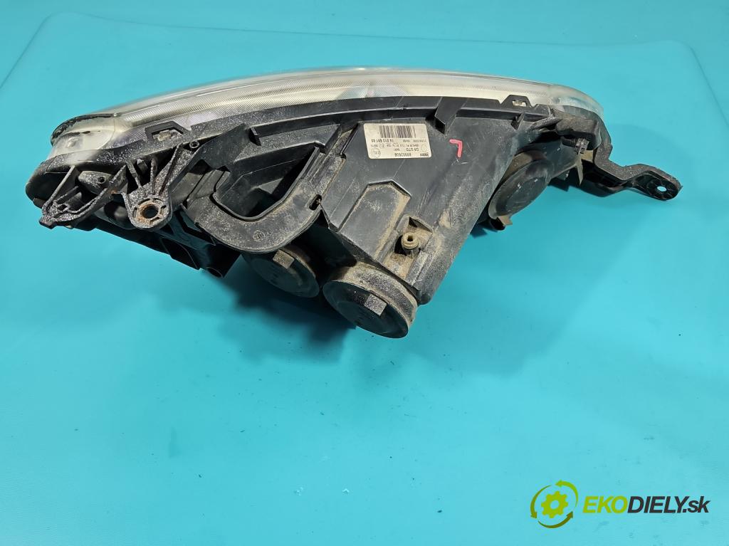 Peugeot Expert II 2006-2016 1.6 hdi 90 HP manual 66 kW 1560 cm3 5- Reflektor: ľavý 89902605 (Kľučka dverí ostatné)
