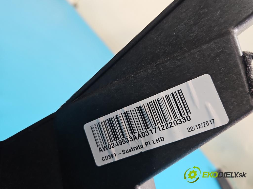 Ford Mondeo Mk5 2014-2022 2.0 16V 140 HP automatic 103 kW 1999 cm3 4- kokpit,pristrojová doska rozdeľovacia DS73-F04290-A