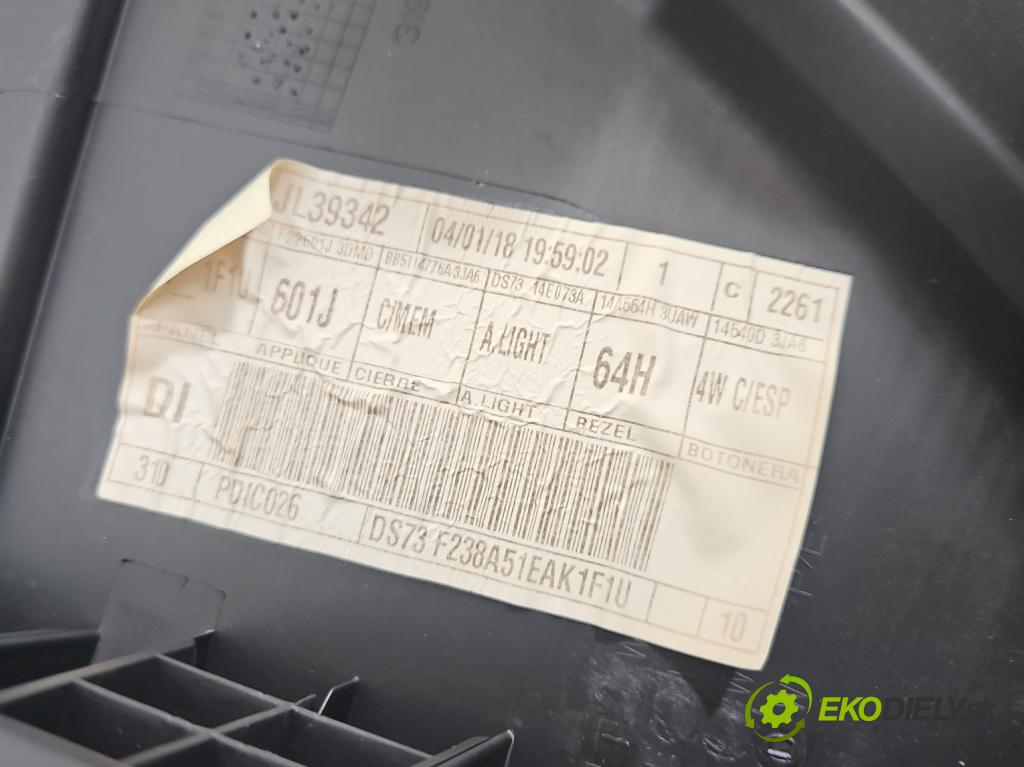 Ford Mondeo Mk5 2014-2022 2.0 16V 140 hp automatic 103 kW 1999 cm3 4- Tapacír: dveře přední levé