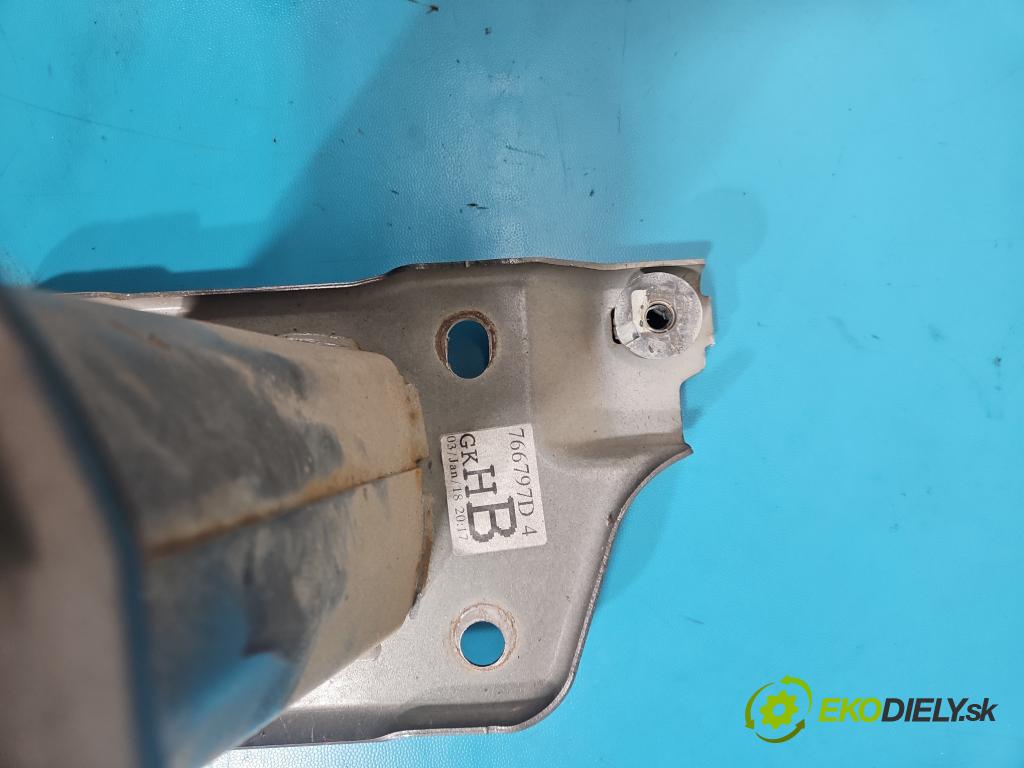 Ford Mondeo Mk5 2014-2022 2.0 16V 140 hp automatic 103 kW 1999 cm3 4- výztuha nárazníku přední