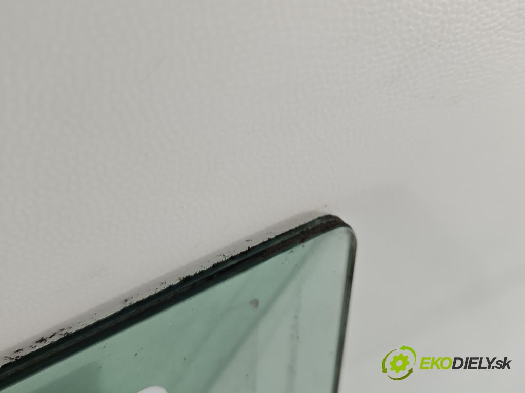 Ford Mondeo Mk5 2014-2022 2.0 16V 140 HP automatic 103 kW 1999 cm3 4- sklo dvere predné ľavé DS73-F214A51-A