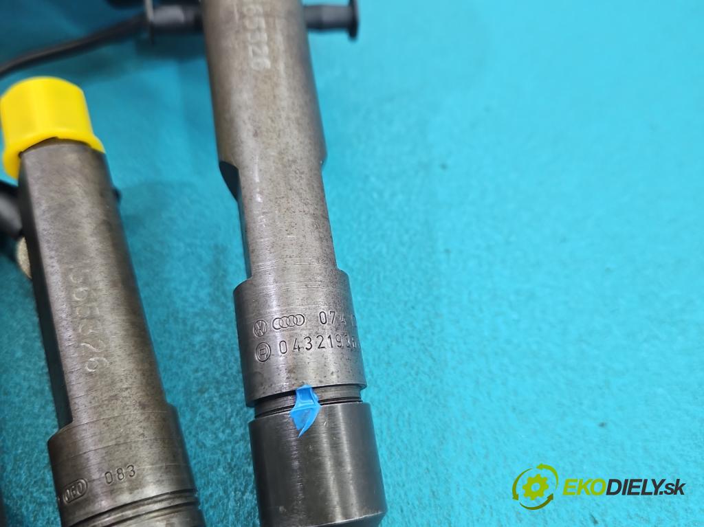 Volvo S80 I 1998-2006 2.5 tdi 140 HP automatic 103 kW 2461 cm3 4- vstrek 0432193614 (Vstrekovač paliva)