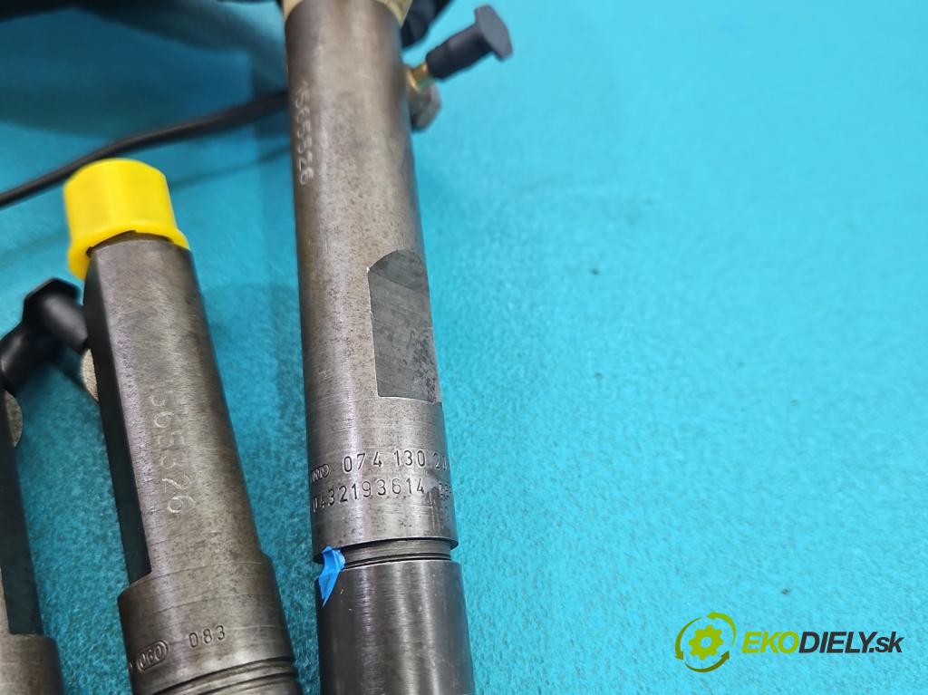 Volvo S80 I 1998-2006 2.5 tdi 140 HP automatic 103 kW 2461 cm3 4- vstrek 0432193614 (Vstrekovač paliva)