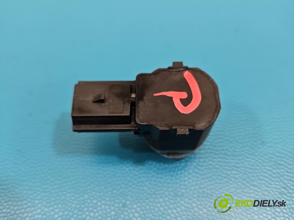 Ford Mondeo Mk5 2014-2022 2.0 16V 140 HP automatic 103 kW 1999 cm3 4- snímač parkovaní: F1CT-15K859-AAW