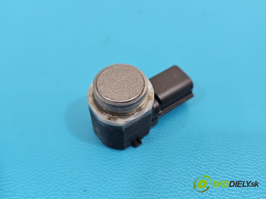 Ford Mondeo Mk5 2014-2022 2.0 16V 140 hp automatic 103 kW 1999 cm3 4- snímač parkování F1CT-15K859-AAW