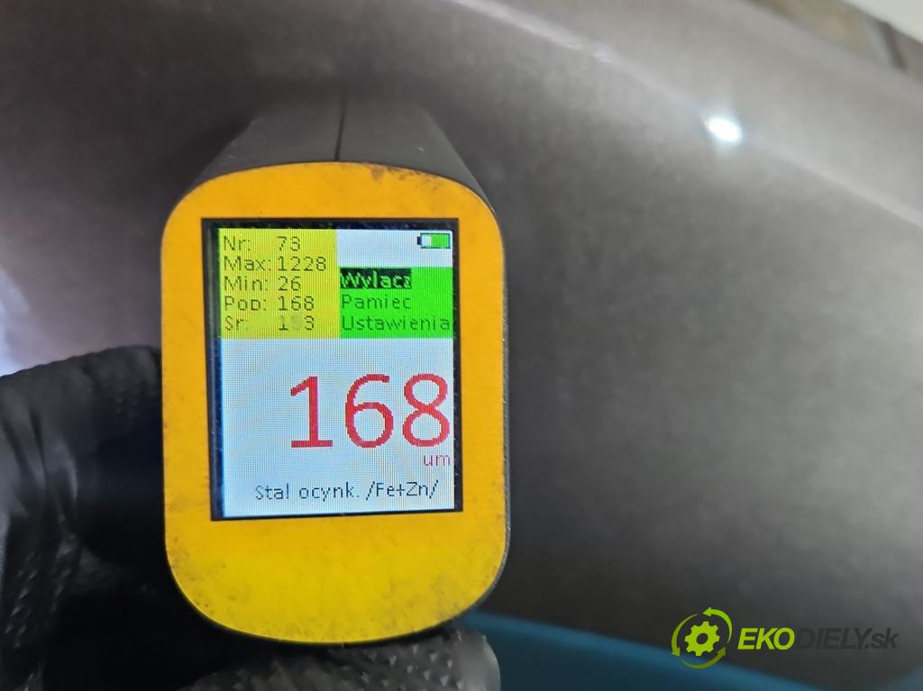 Peugeot 301 1.6 hdi 99 HP manual 73 kW 1560 cm3 4- blatník predné pravý  (Kľučka dverí ostatné)