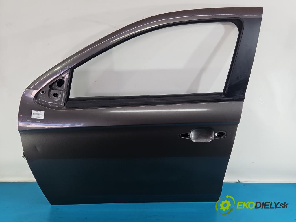 Peugeot 301 1.6 hdi 99 HP manual 73 kW 1560 cm3 4- dvere predné ľavé  (Kľučka dverí ostatné)