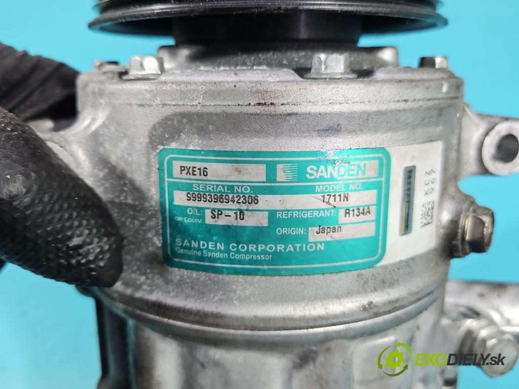 Vw Passat B6 2005-2010 1.9 tdi 105 HP manual 77 kW 1896 cm3 5- Kompresor: klimatizácie PXE16 (Kompresor klimatizácie)