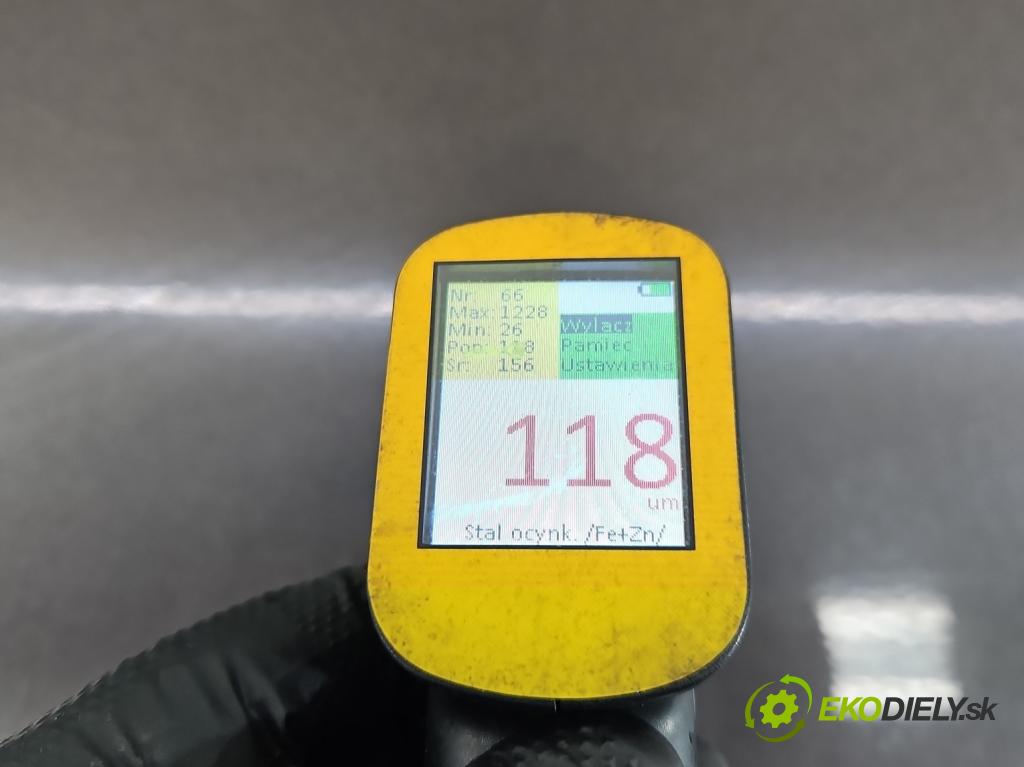 Peugeot 301 1.6 hdi 99 HP manual 73 kW 1560 cm3 4- zadna kufor  (Kapota zadná (kufor))