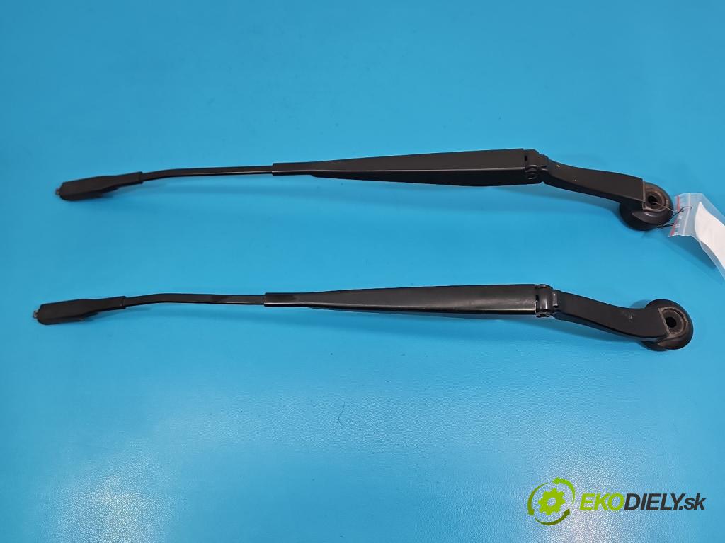 Ford Mondeo Mk5 2014-2022 2.0 16V 140 HP automatic 103 kW 1999 cm3 4- rameno stieračov predné komplet 17C495-AD