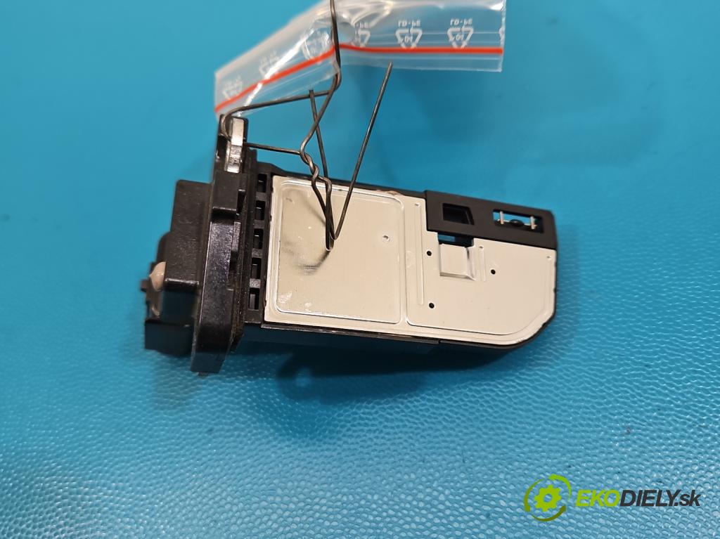 Ford Mondeo Mk5 2014-2022 2.0 16V 140 HP automatic 103 kW 1999 cm3 4- průtokoměr: 12B579 (Váha vzduchu)