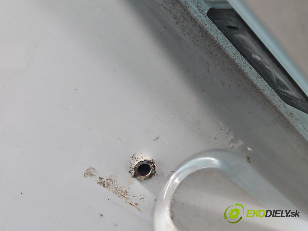 Skoda Octavia IV 2019- 2.0 TDI 116 hp manual 85 kW 1968 cm3 5- zadní kufrové dveře  (Zadní kapota (kufr))