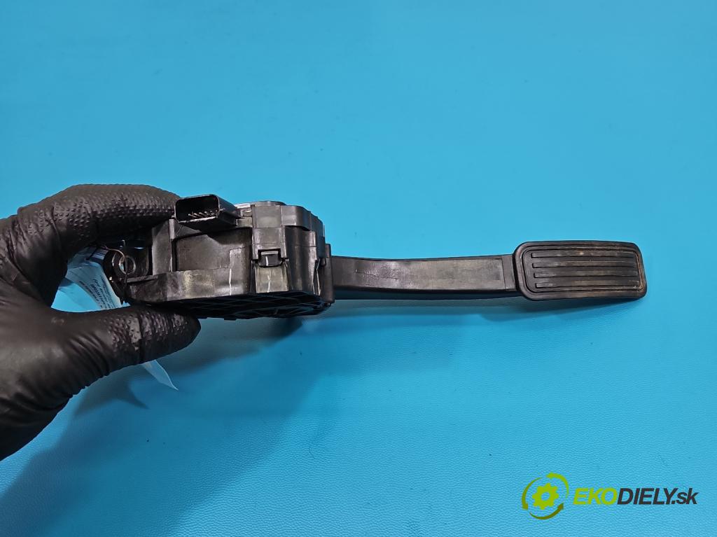 Ford Mondeo Mk5 2014-2022 2.0 16V 140 HP automatic 103 kW 1999 cm3 4- pedal plyn potenciometr: DG9C-9F836-AD