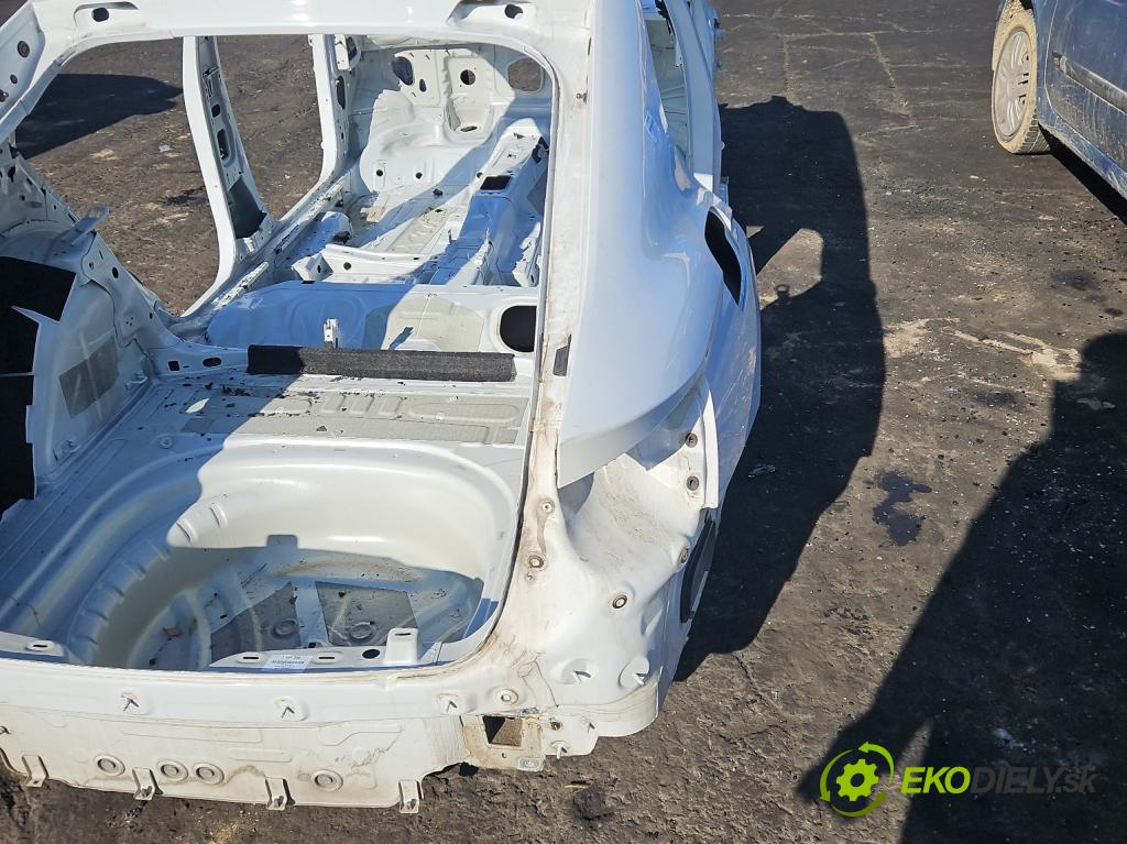 Skoda Octavia IV 2019- 2.0 TDI 116 hp manual 85 kW 1968 cm3 5- blatnik zadní pravý