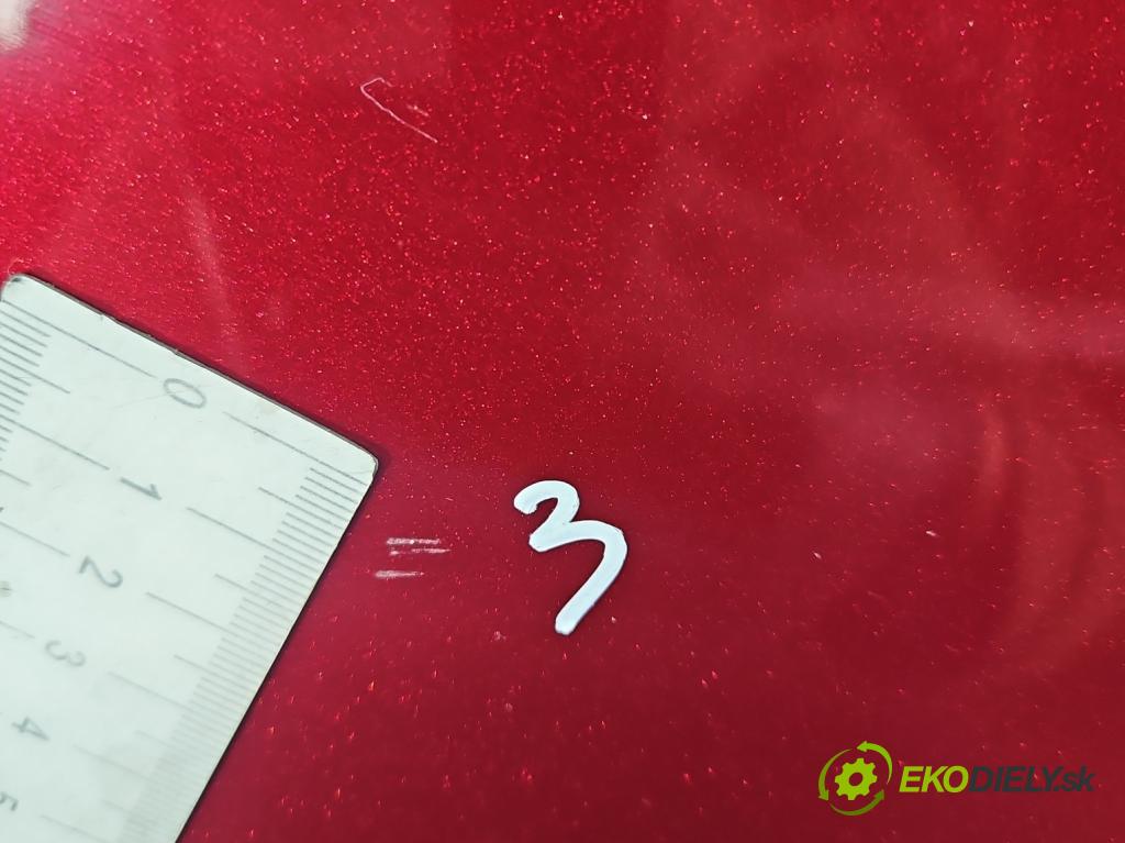 Toyota Corolla E16/E18  2013-2019 1.6 16V 132  HP manual 97 kW 1598 cm3 4- dvere predné ľavé  (Kľučka dverí ostatné)