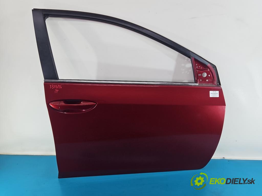 Toyota Corolla E16/E18  2013-2019 1.6 16V 132  HP manual 97 kW 1598 cm3 4- dvere predné pravé  (Kľučka dverí ostatné)