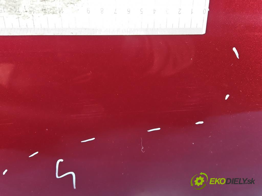 Toyota Corolla E16/E18  2013-2019 1.6 16V 132  HP manual 97 kW 1598 cm3 4- dvere predné pravé  (Kľučka dverí ostatné)