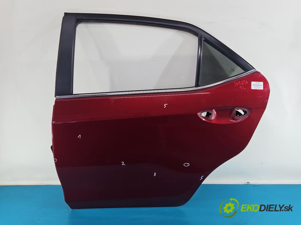 Toyota Corolla E16/E18  2013-2019 1.6 16V 132  HP manual 97 kW 1598 cm3 4- dvere zadné ľavé  (Kľučka dverí ostatné)