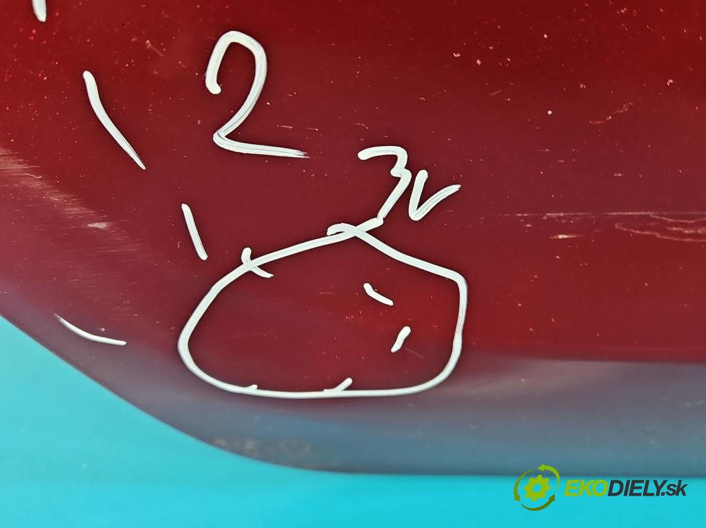 Toyota Corolla E16/E18  2013-2019 1.6 16V 132 hp manual 97 kW 1598 cm3 4- dveře zadní pravé  (Klika dveří ostatní)