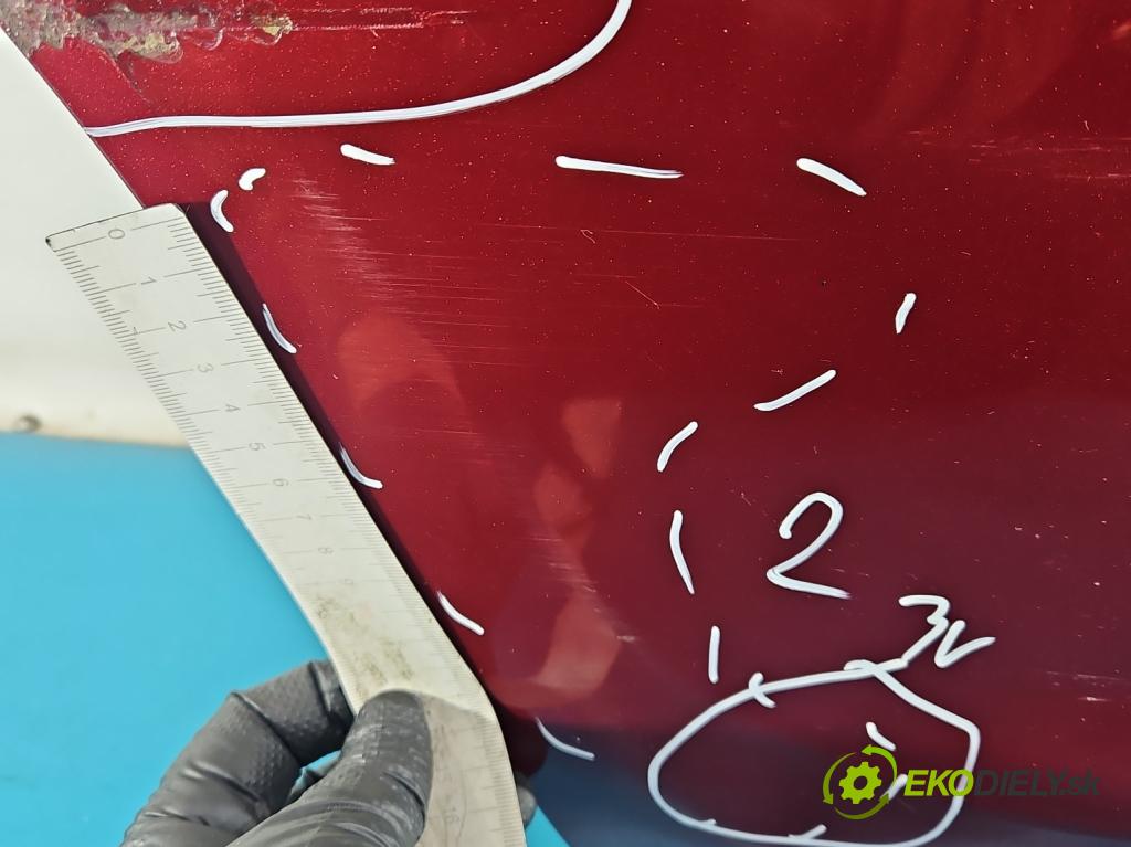 Toyota Corolla E16/E18  2013-2019 1.6 16V 132 hp manual 97 kW 1598 cm3 4- dveře zadní pravé  (Klika dveří ostatní)