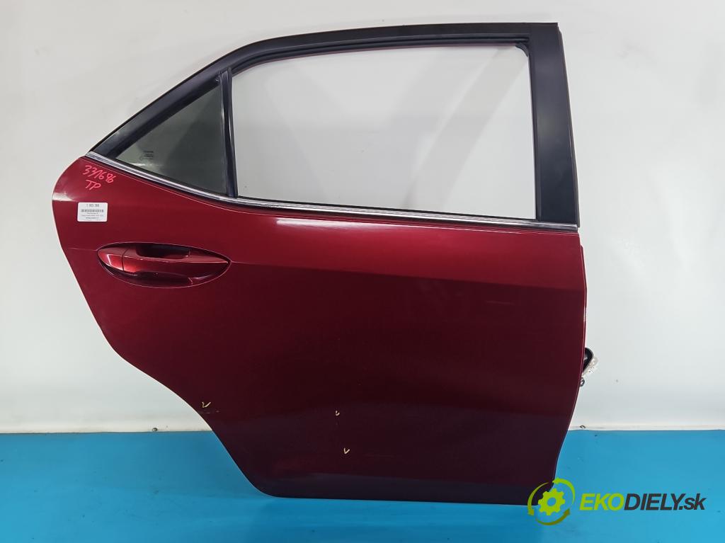Toyota Corolla E16/E18  2013-2019 1.6 16V 132 hp manual 97 kW 1598 cm3 4- dveře zadní pravé  (Klika dveří ostatní)