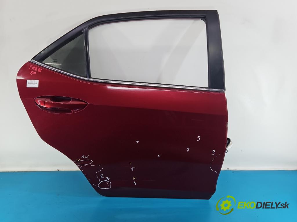 Toyota Corolla E16/E18  2013-2019 1.6 16V 132 hp manual 97 kW 1598 cm3 4- dveře zadní pravé  (Klika dveří ostatní)