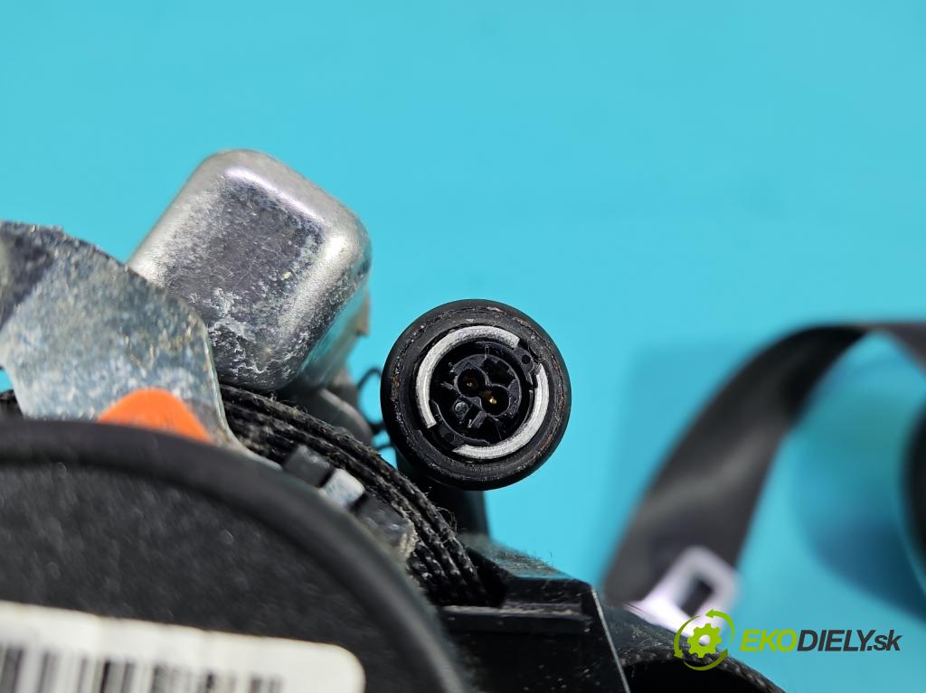 Ford Focus Mk3 2010-2018 1.6 tdci 105 HP manual 77 kW 1560 cm3 5- pas bezpečnosť: predné ľavý BM51-61295-ADW