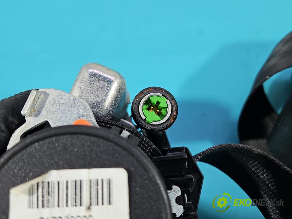 Ford Focus Mk3 2010-2018 1.6 tdci 105 hp manual 77 kW 1560 cm3 5- stěna bezpečnost přední pravý BM51-61294-ACW