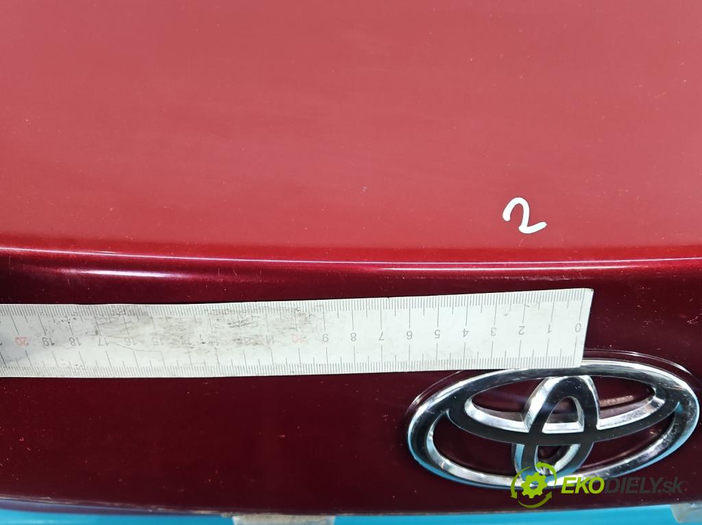 Toyota Corolla E16/E18  2013-2019 1.6 16V 132  HP manual 97 kW 1598 cm3 4- zadna kufor  (Kapota zadná (kufor))