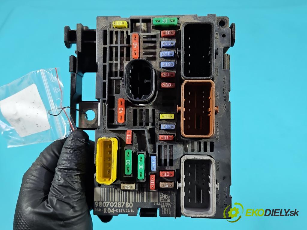 Peugeot Expert II 2006-2016 1.6 hdi 90 HP manual 66 kW 1560 cm3 5- riadiaca jednotka ostatné 9807028780